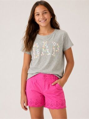 SET OF 2 GapKids Girls 12 XL Floral Logo Tee Pink Eyelet Shorts 2 Piece Outfit